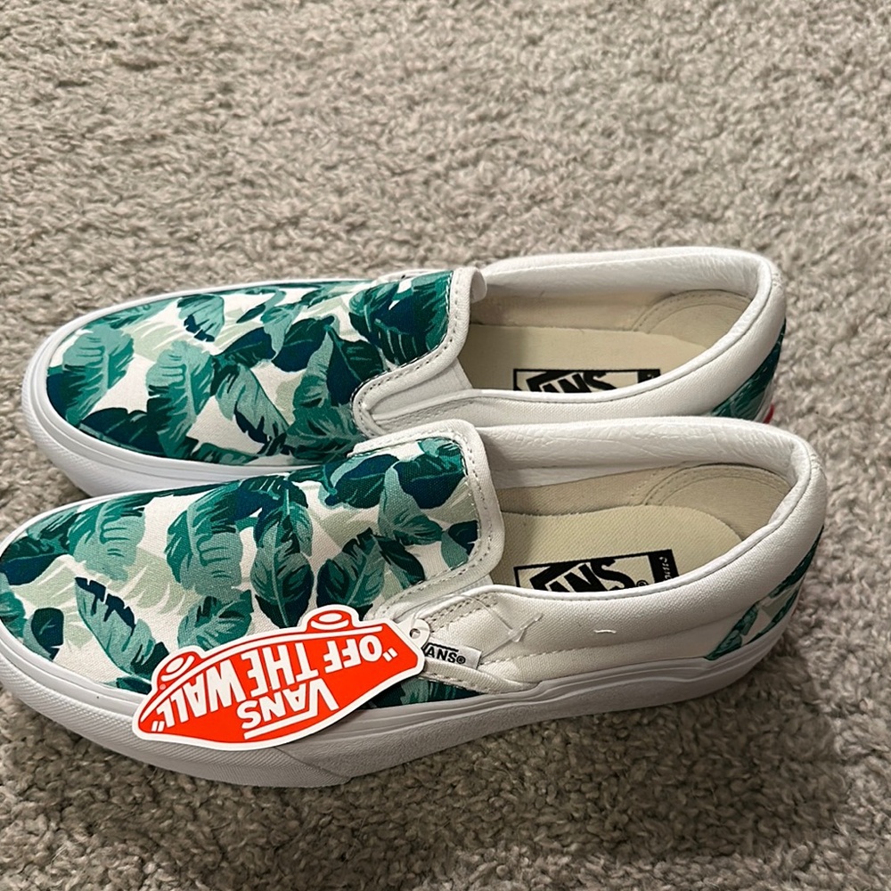 Vans Slip-On Sneakers White with Green Leaf Print
